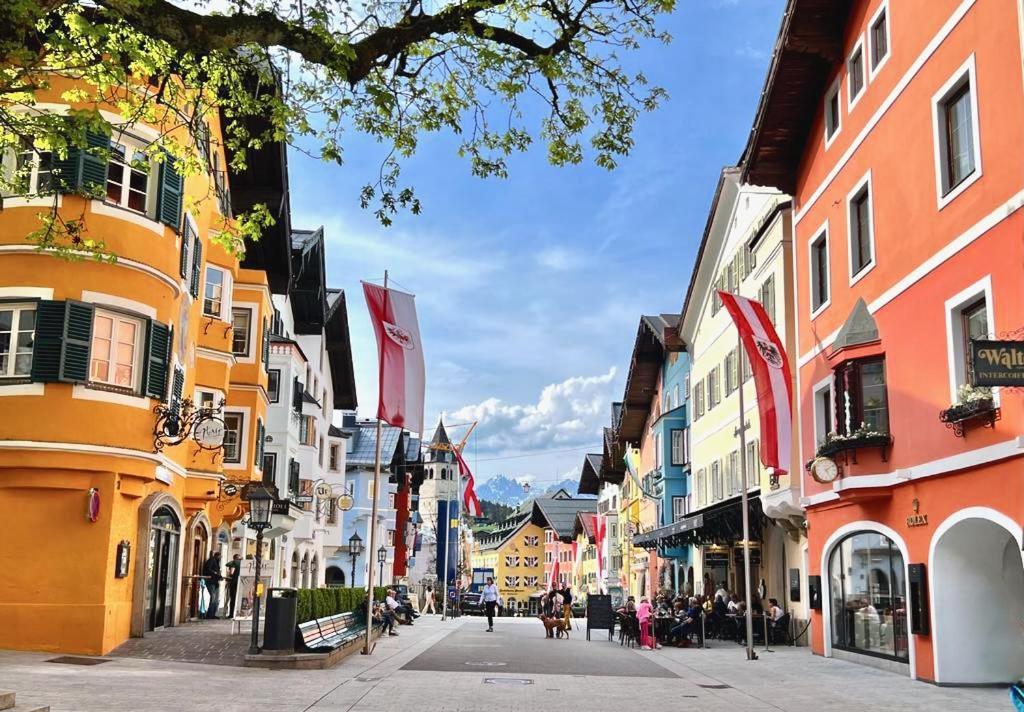 Stadtvilla Belle Kitz Im Zentrum Mit Sauna By Belle Stay Kitzbühel Extérieur photo